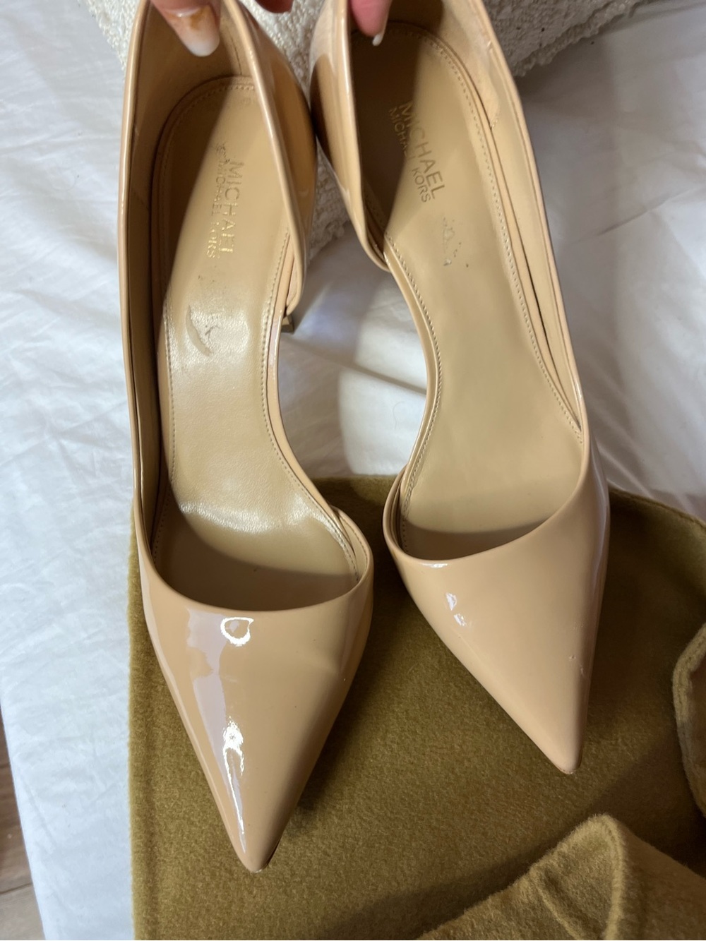 Michael Kors Beige Patent Leather Pointed Toe Pumps